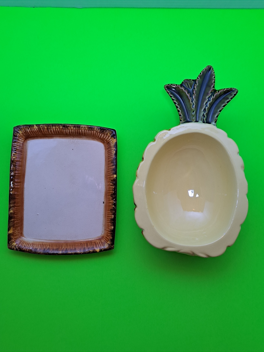 Vintage Price Bros. Ceramic Pineapple W/ Tray Made In England